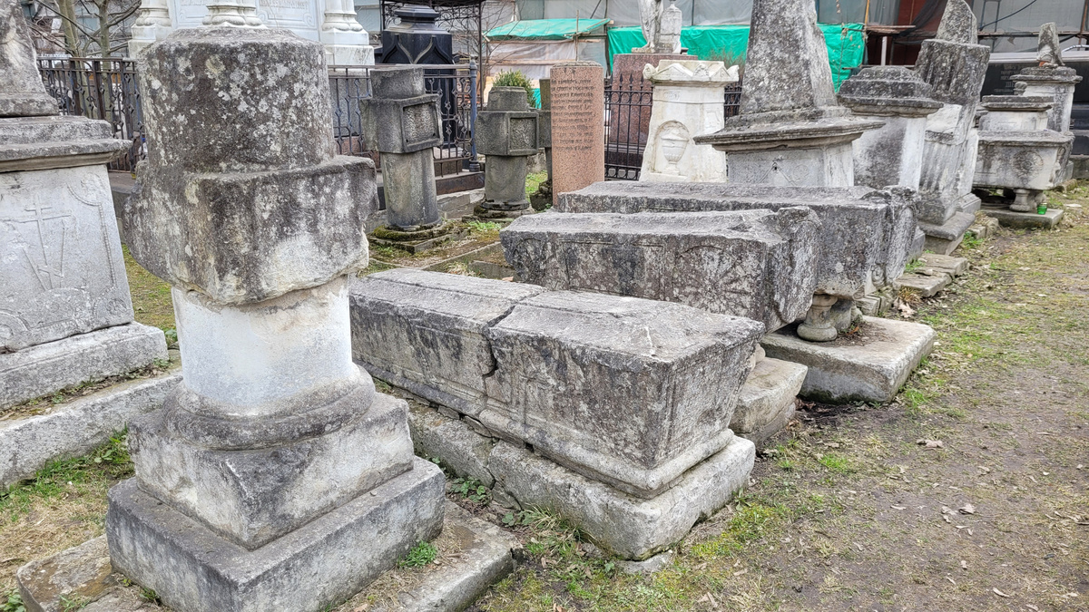 Сегодня рассмотрим первые шесть на этом фото