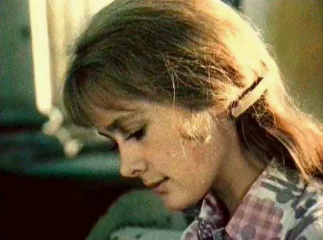 Людмила Нильская в фильме "Кузнечик", 1978