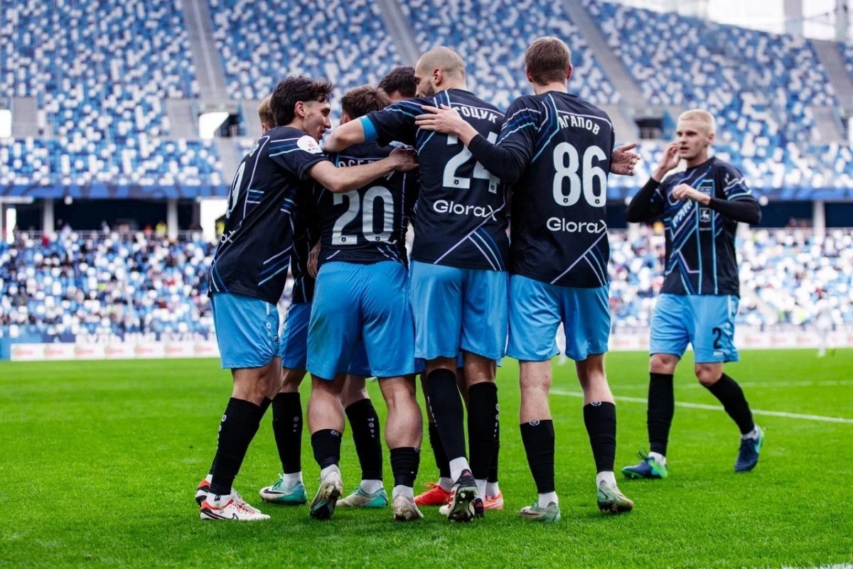    Долгожданная победа позволила нижегородцам оторваться от двух аутсайдеров, которые покинут РПЛ