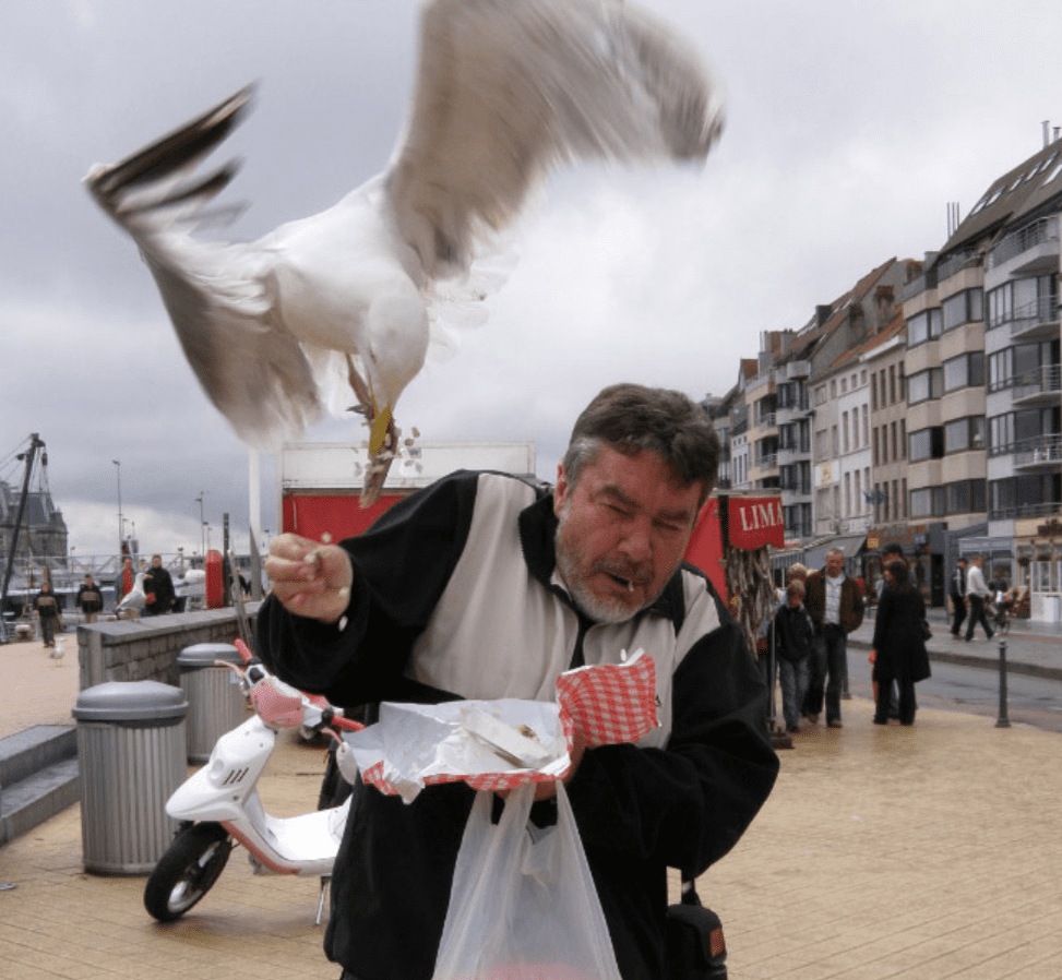 Бедный мужчина!