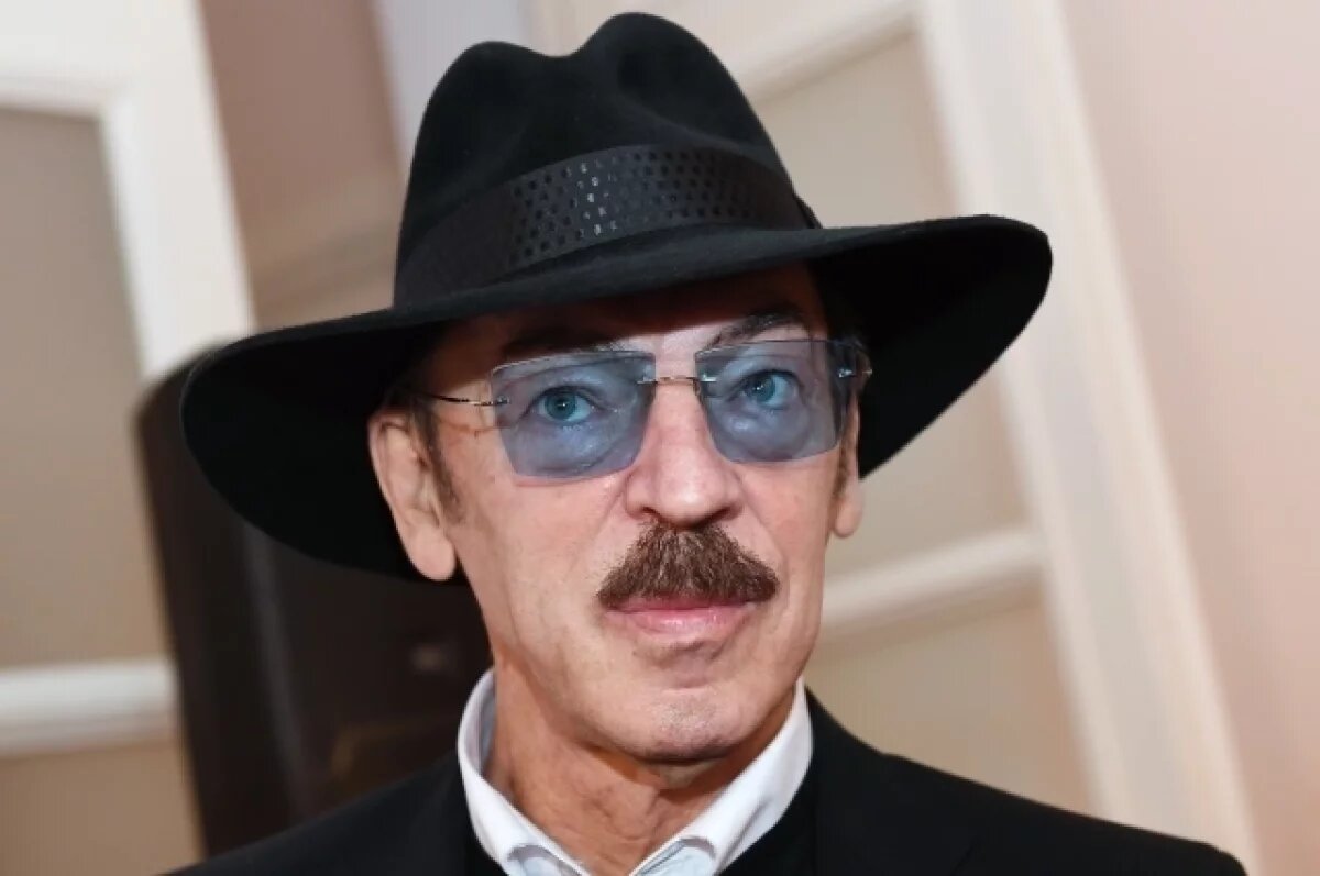    Театр имени Ленсовета заменил все спектакли с травмированным Боярским