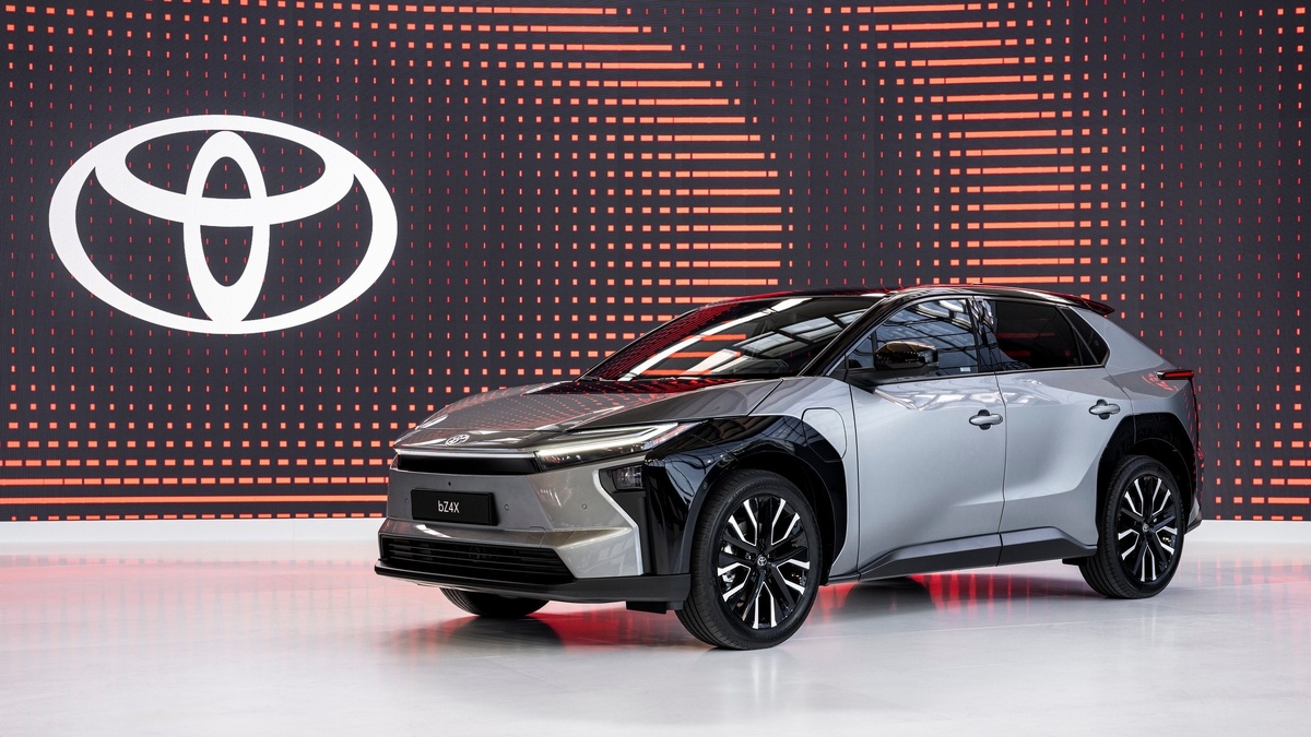 Toyota bZ4X 2025