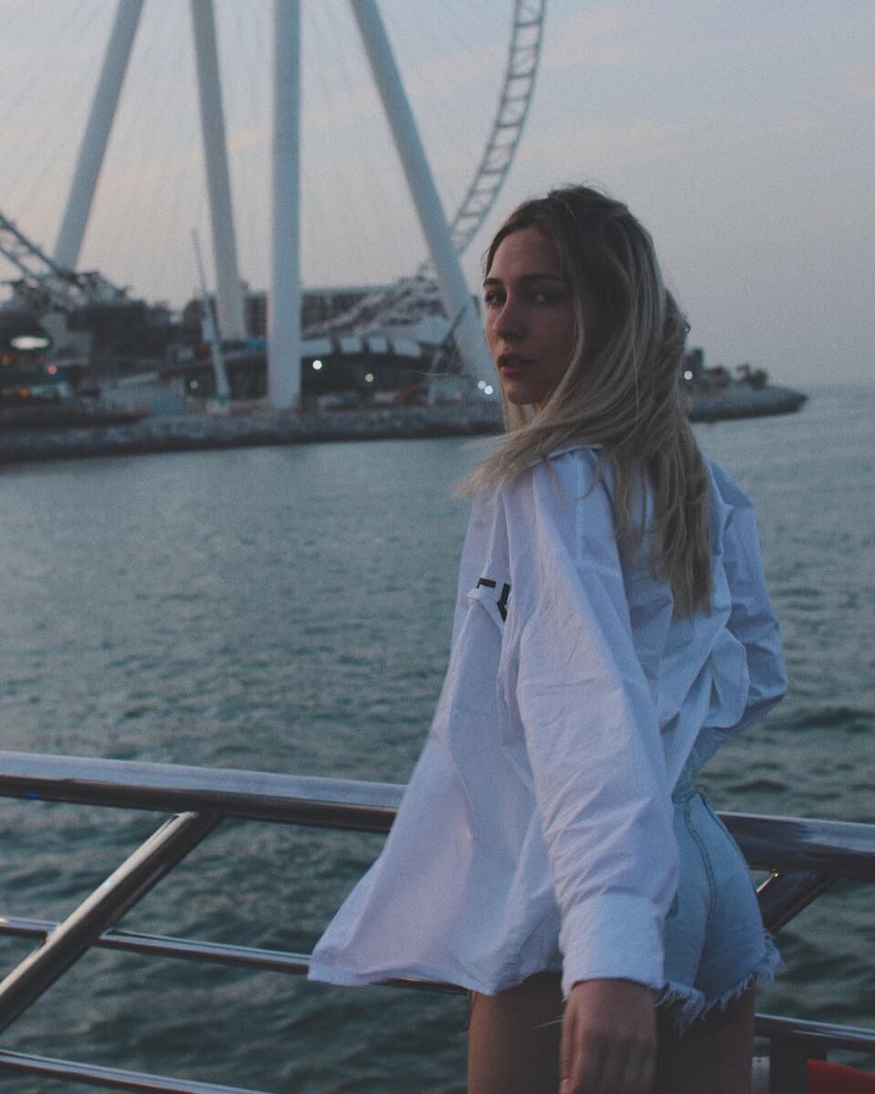 Это я, приятно познакомиться!