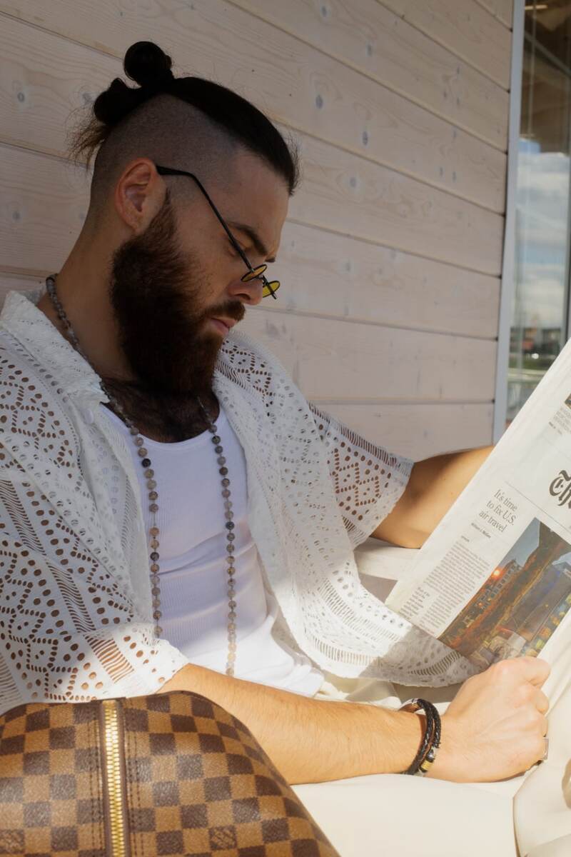 Павел Фельдман - психолог онлайн-центра 