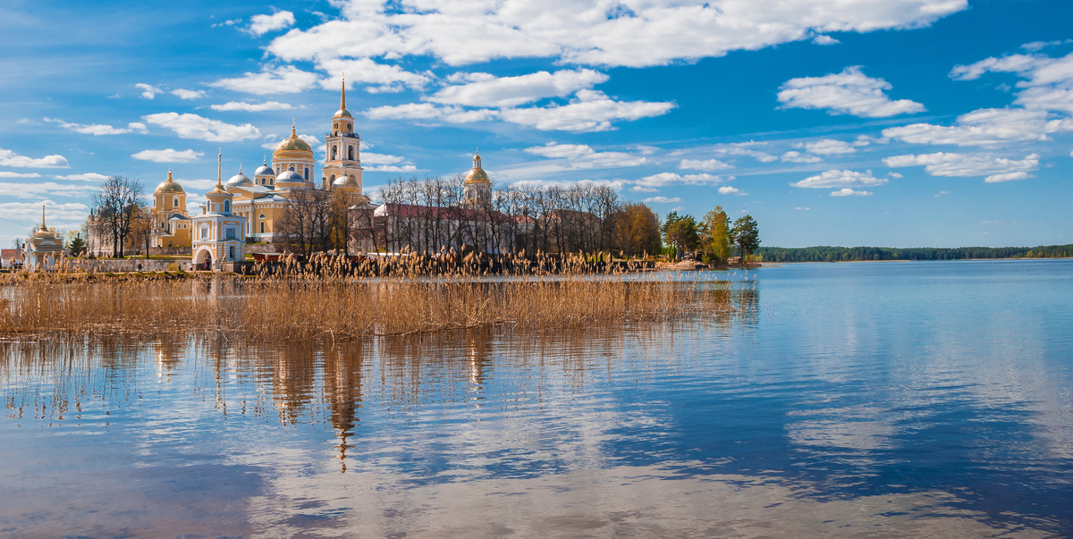 Остров Столобный