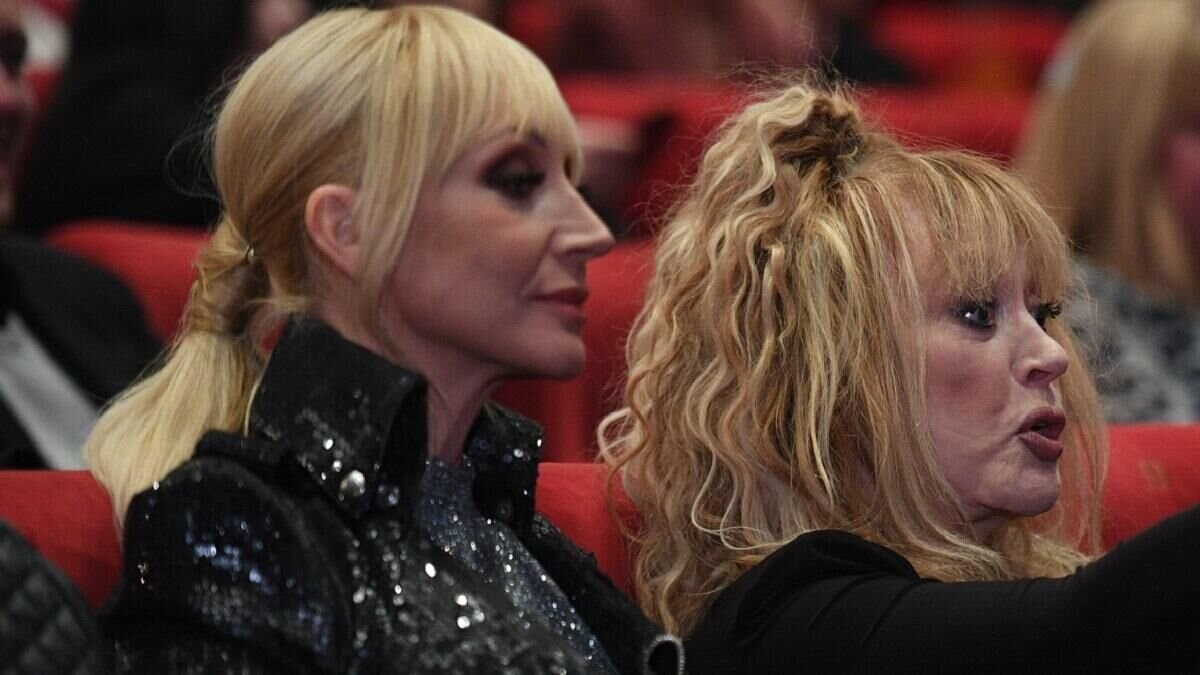 Орбакайте и Пугачева