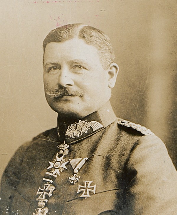 Германский генерал Вильгельм Грёнер.