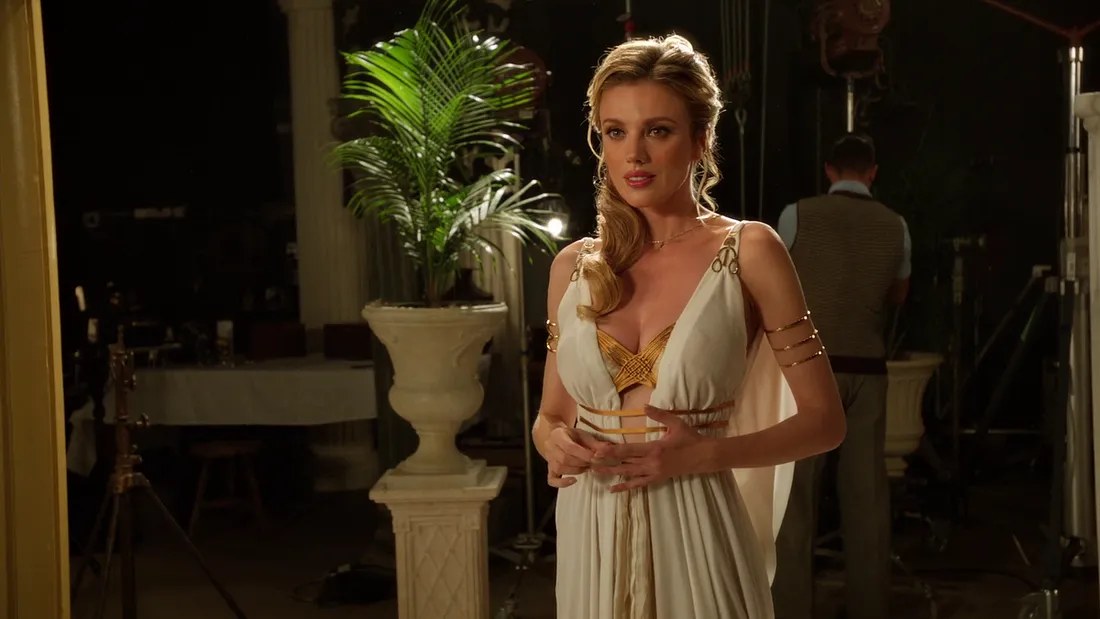 (Вот как современное западное кино представляет прекрасную Елену.)