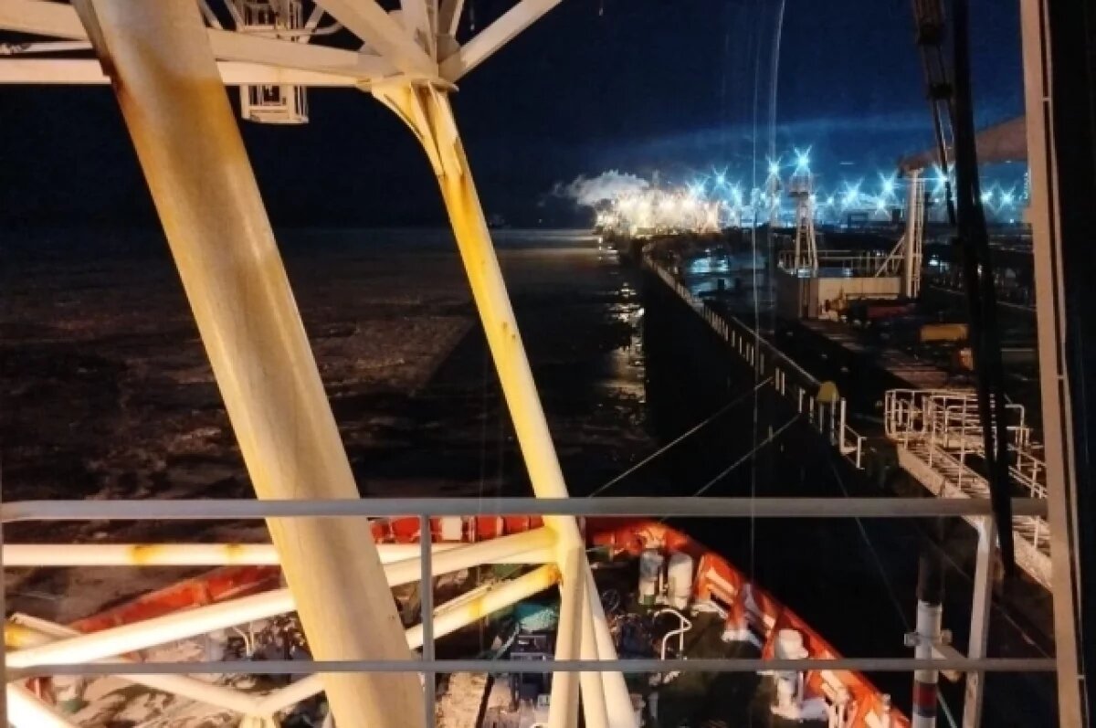    Власти Эстонии освободили задержанный танкер Kiwala