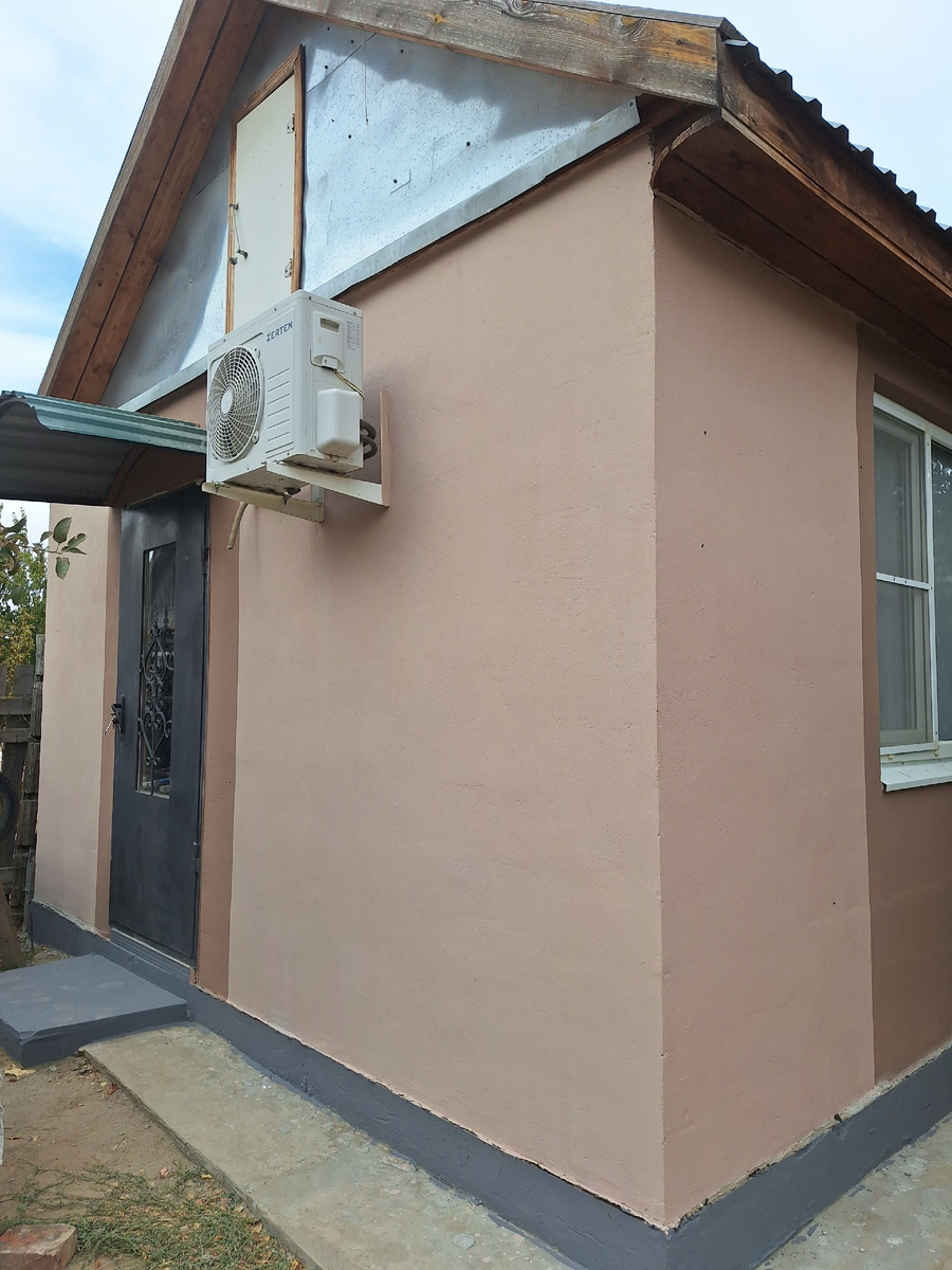 Моя старая мастерская во дворе, сейчас пустует без меня и некоторых вещей