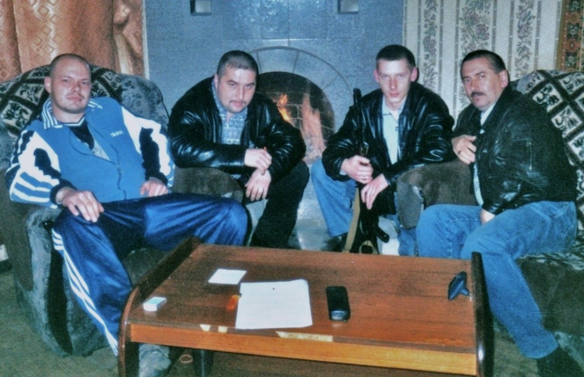 Крайний справа, я собственной персоной.