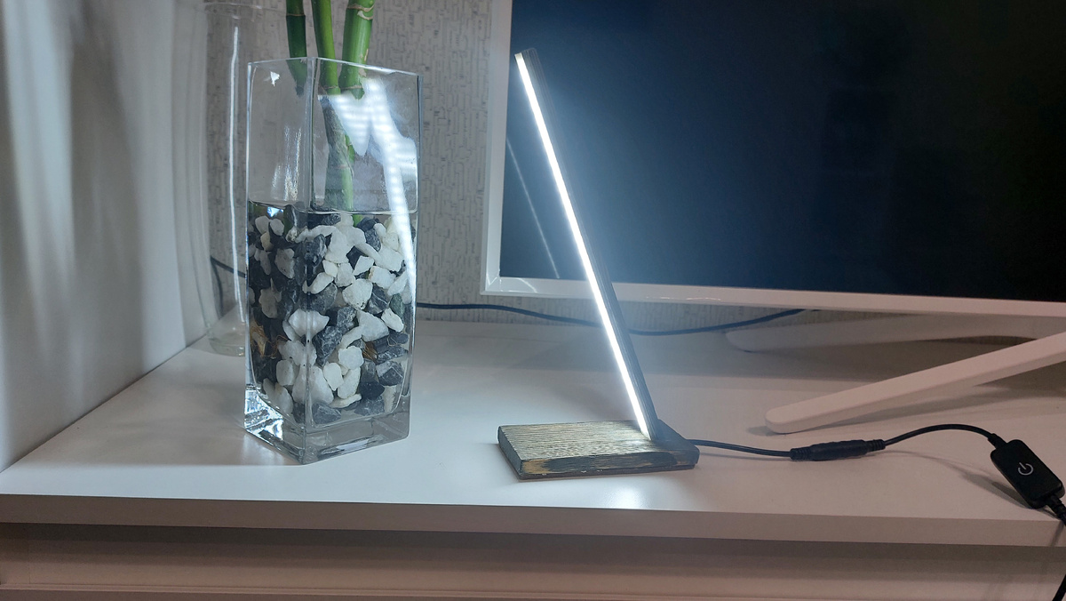 Деревянный светильник Pol Ouel