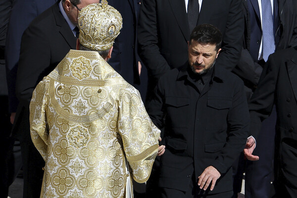    Kai Pfaffenbach/Reuters