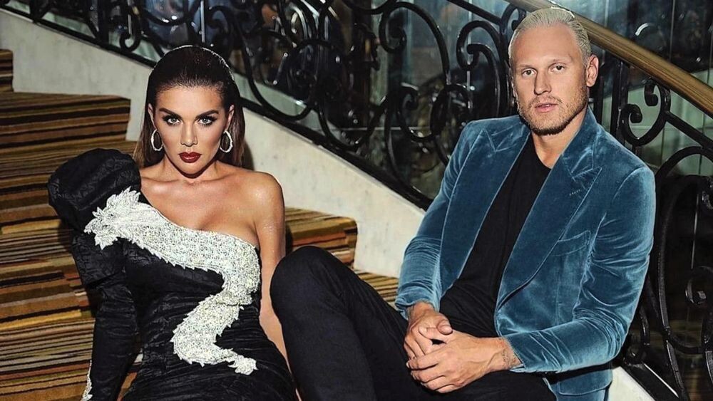 Знакомые семьи говорят, что Анна изменяла Янису