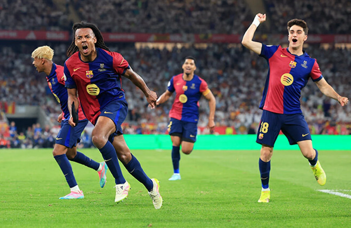 Победу "Барселоне" принес дальгий удар Жюля Кунде. Фото: соцсети