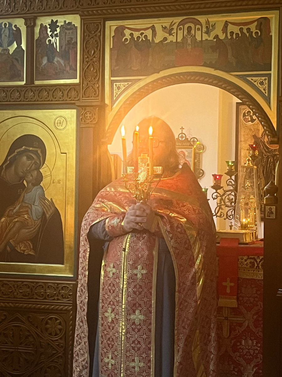 Отец Алексей. Служба Светлой Пятницы