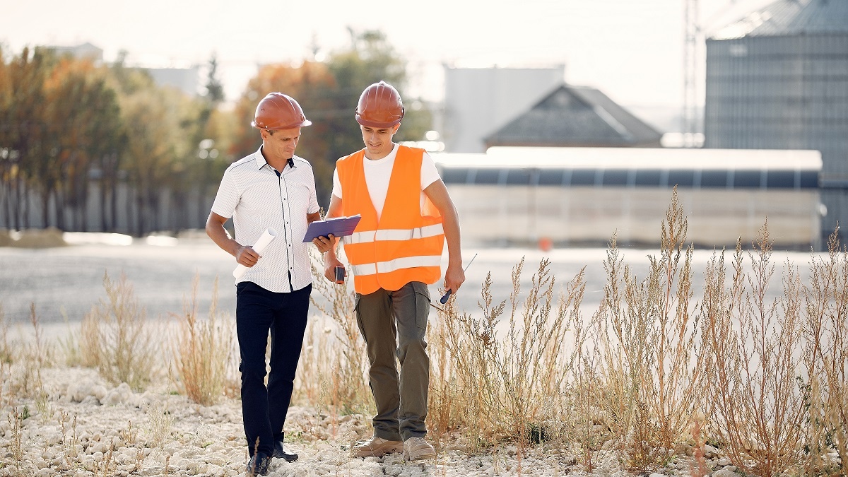    В России отмечают День вахтовика. Фото: Freepik