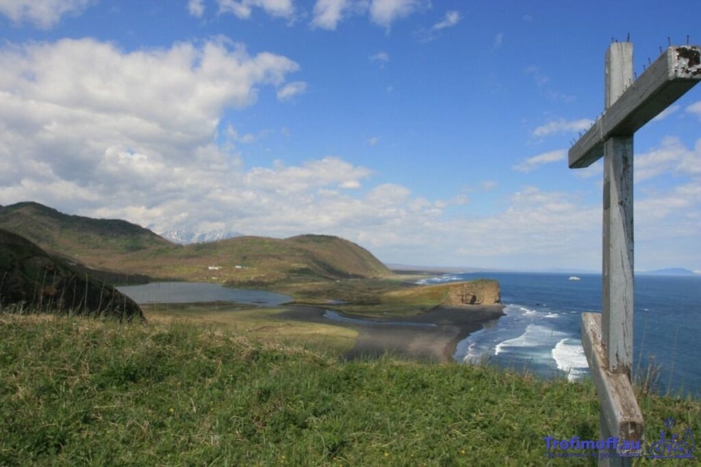      Вид на бухту Англичанка