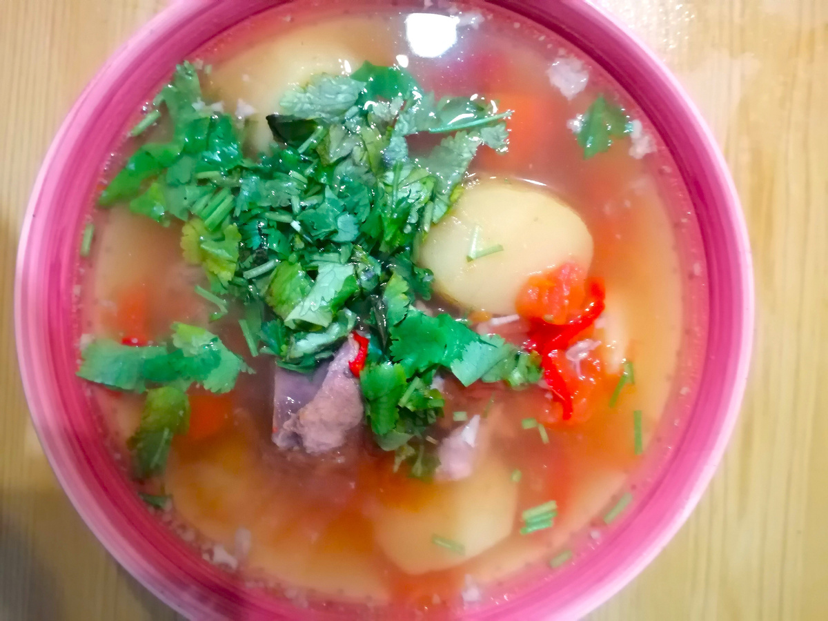 Фото 1. С днём мясных рёбрышек!
