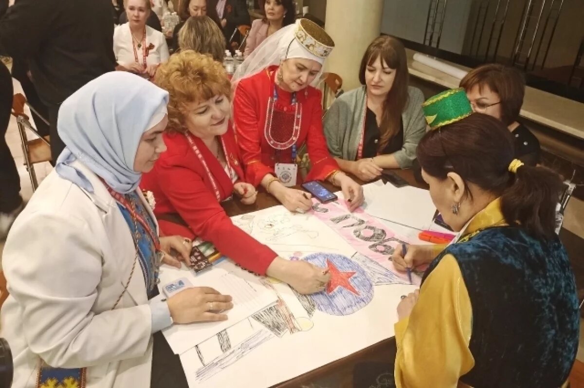    В игре приняли участие шесть команд.