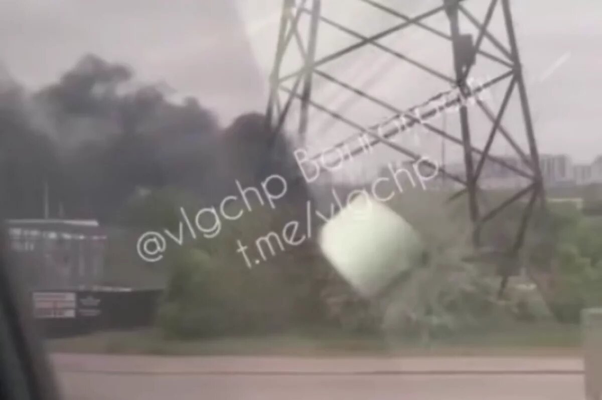   Пожар попал на видео утром воскресенья на севере Волгограда