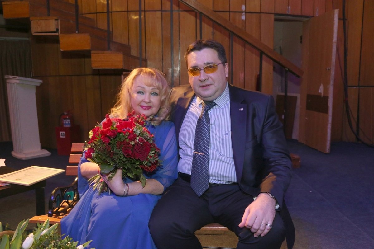 Наталья Гвоздикова с сыном Федором
