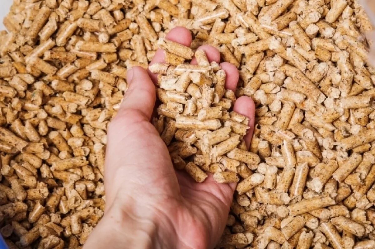    Сотрудники тверской фирмы пытались украсть с работы 680 кг комбикорма