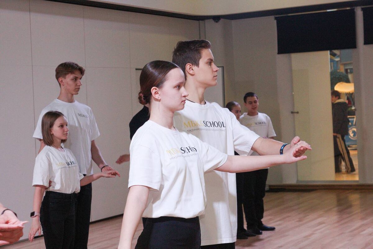 Занятия в Международной Кремлёвской школе талантов МБКБSCHOOL.