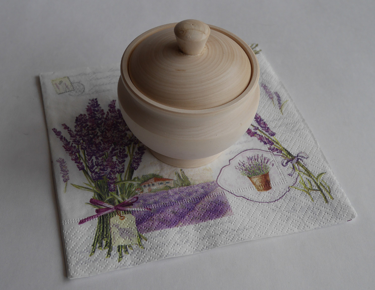 Горшочек "Лаванда". Фото автора - Ольги Суховой.