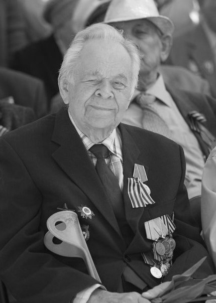 фото из открытого источника.  Москва.  Парад Победы