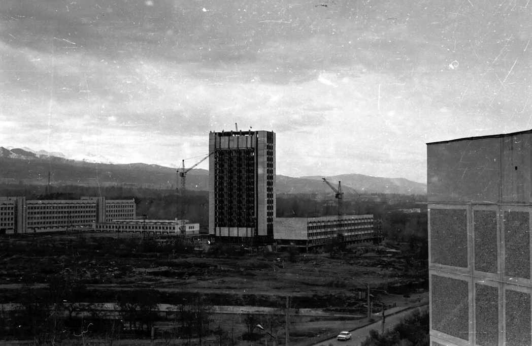 Фотография строительства Казгуграда