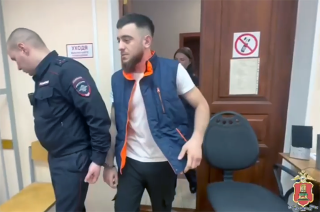 На 2 месяца арестовали хулигана, напавшего в центре Твери на девушек