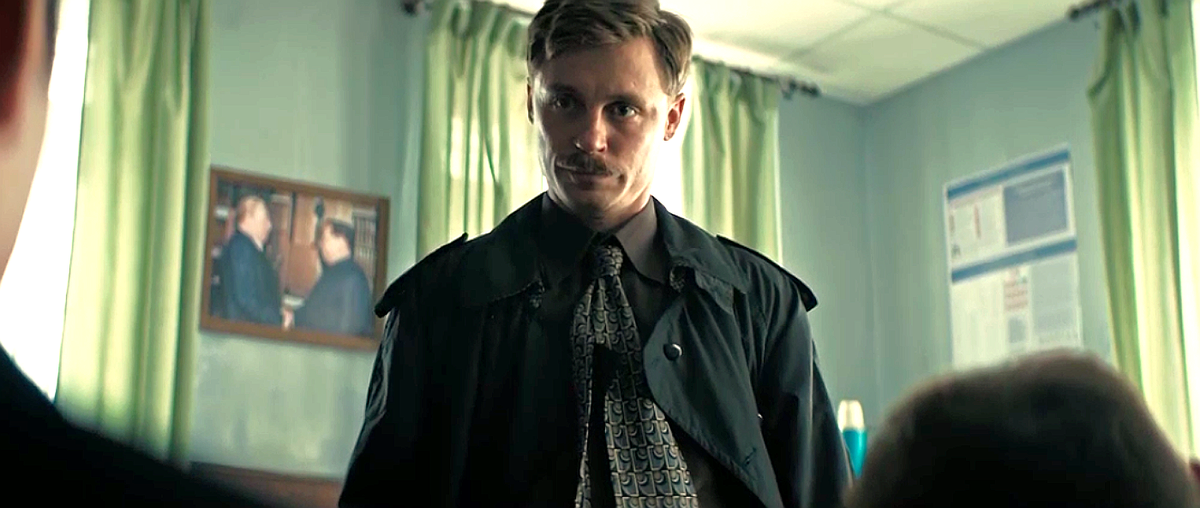 Кадр из фильма "Где наши деньги?". Василий Иванович.