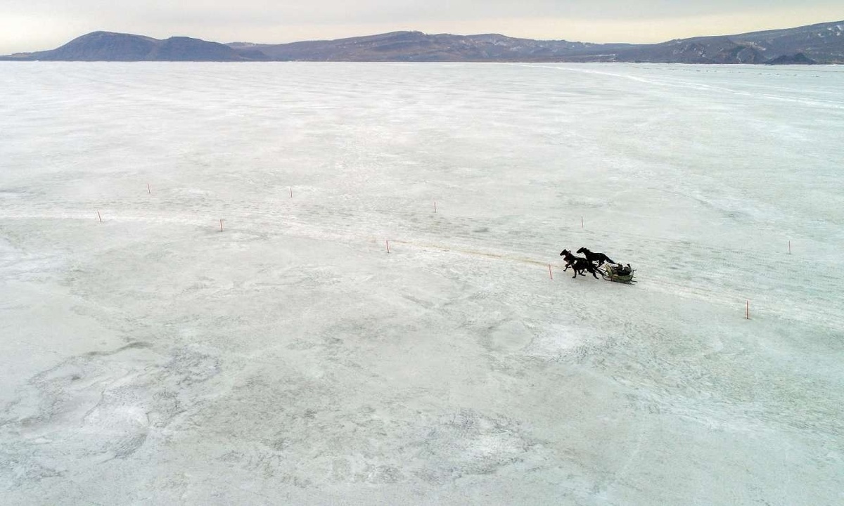 А зимой Красноярское море выглядит вот так. 