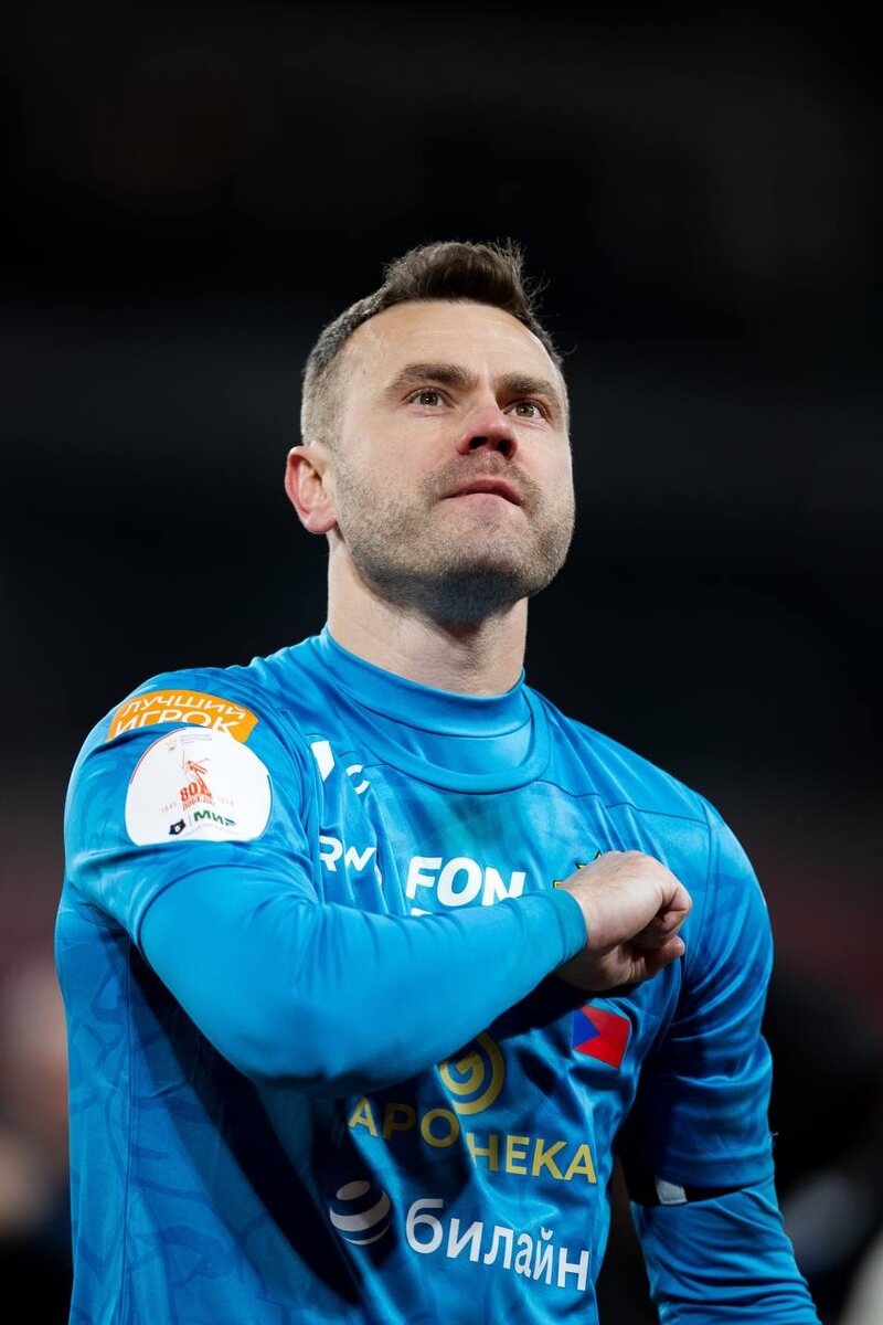 Игорь Акинфеев