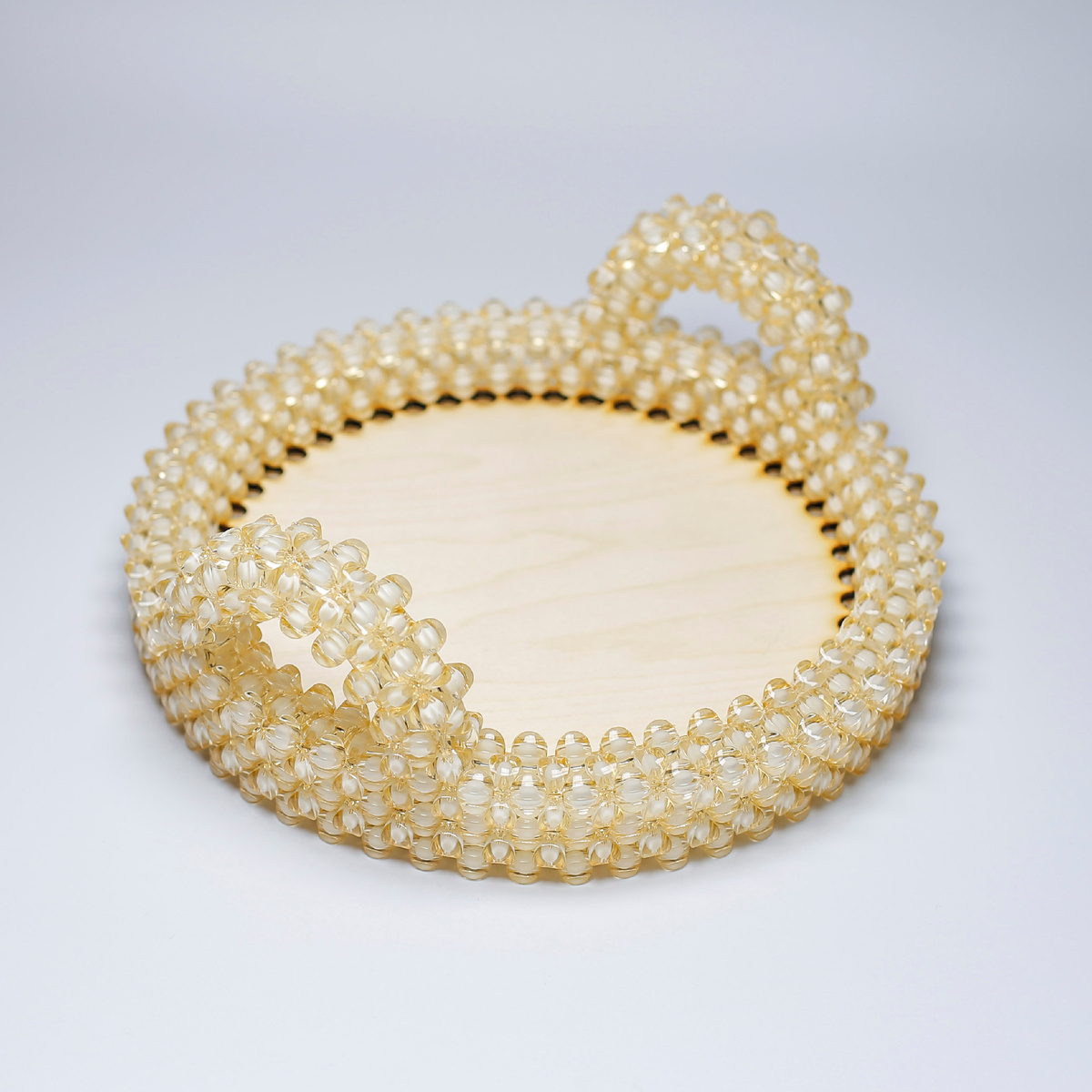 Мастер-класс: "Поднос из бусин своими руками"
