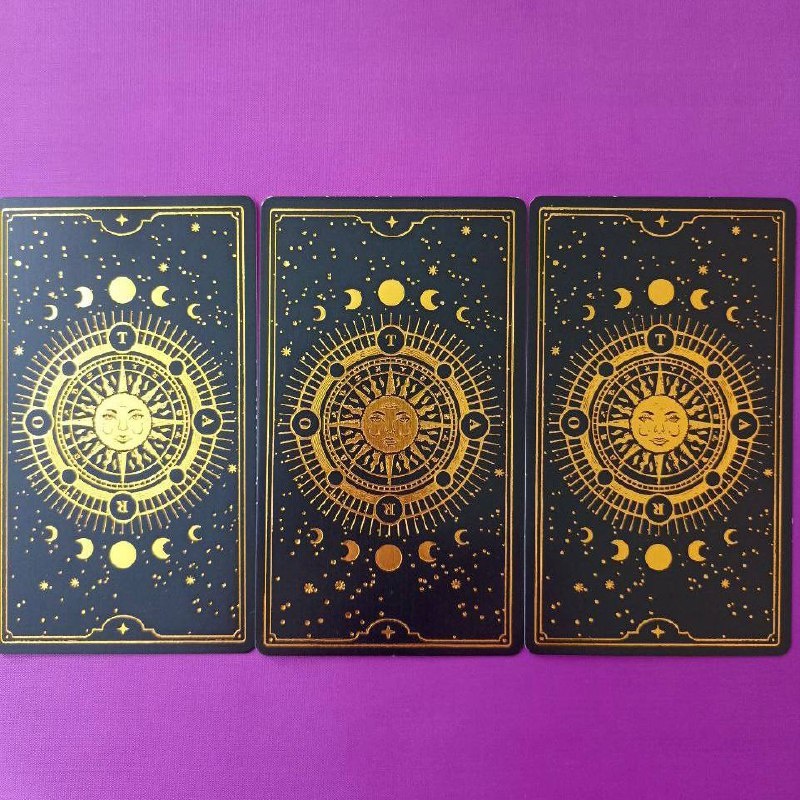 выбери одну карту, загадай вопрос, на который ты хочешь узнать ответ