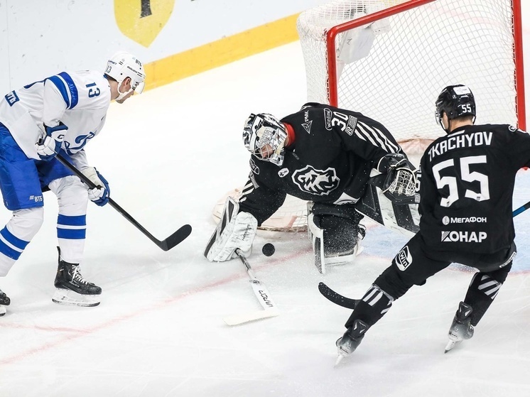     Победу со счетом 5:4 одержали хозяева льда. Фото: пресс-служба ХК «Динамо»