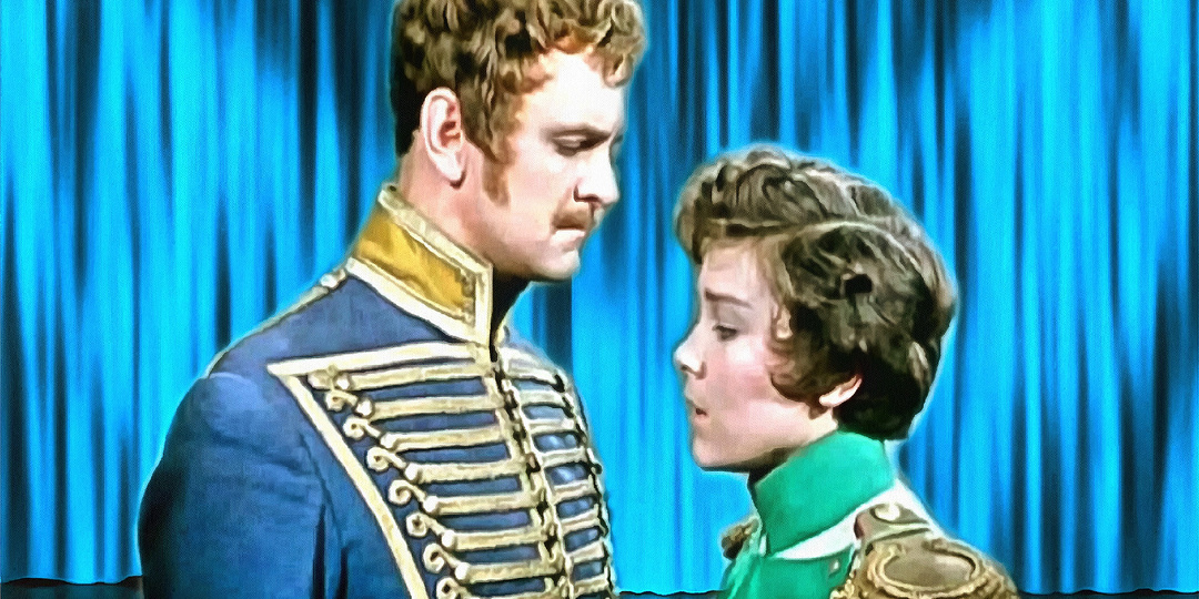 Фрейндлих не впечатлил сценарий, а Голубкина стеснялась целоваться с Яковлевым: что происходило на съемках «Гусарской баллады». Расскажем