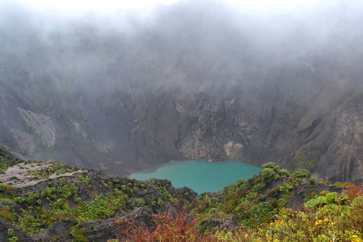 Вулкан Иразу (Irazu)