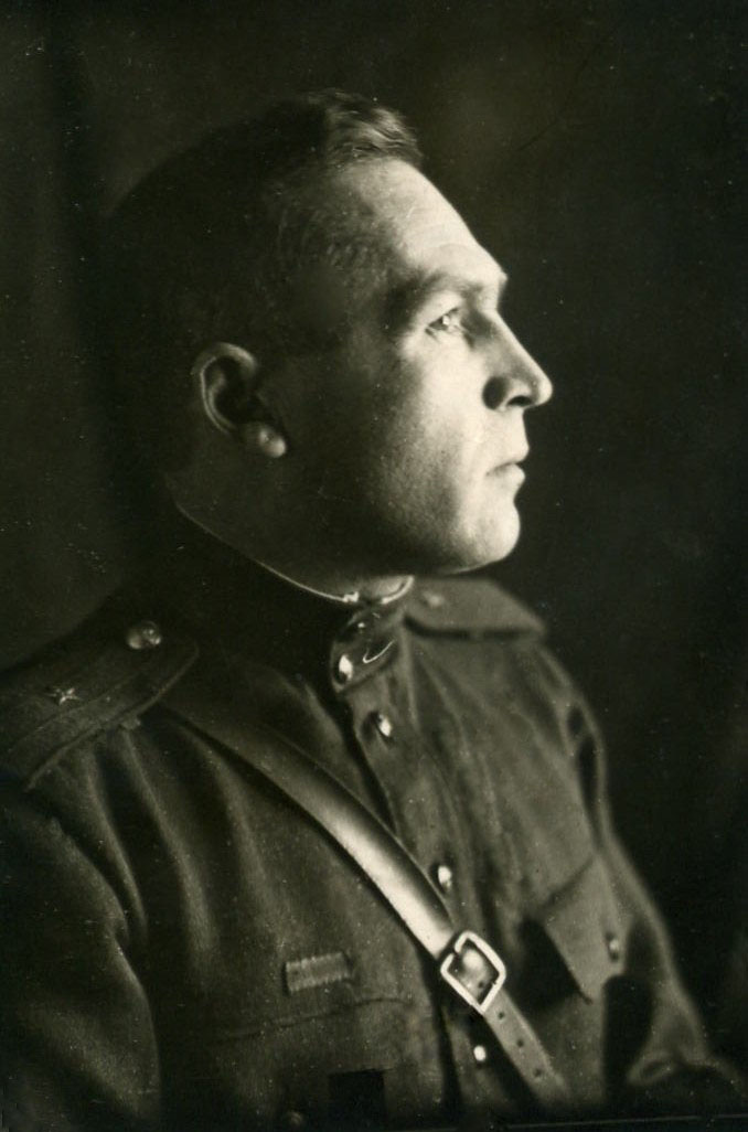 Август 1942 года.