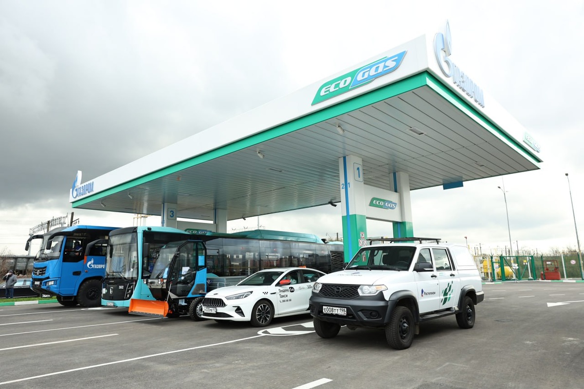 АГНКС в Санкт-Петербрге. Фото: пресс-служба ПАО «Газпром»