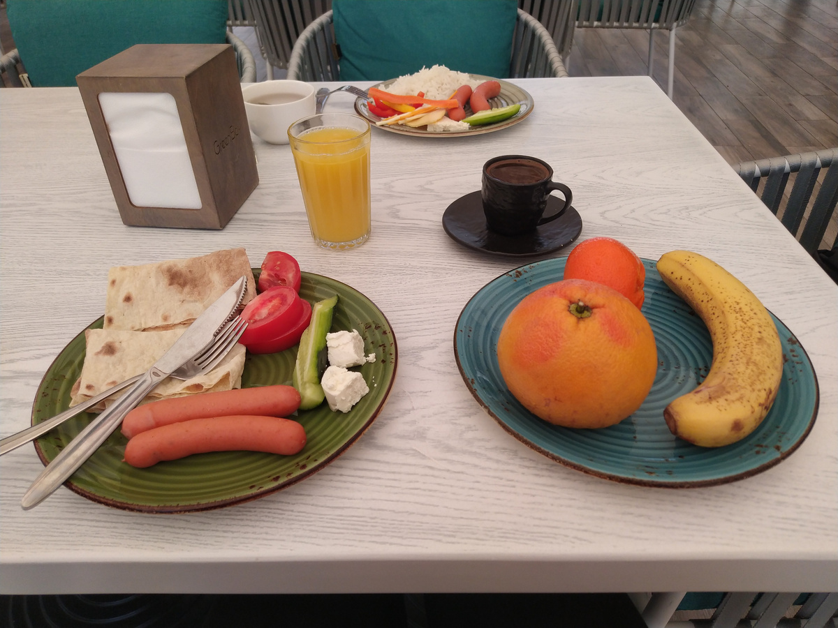 В армянских отелях на завтрак неизменно варят кофе в турке