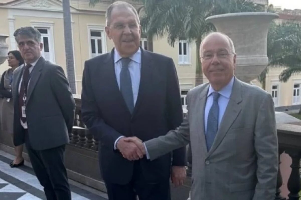   Лавров прибыл в Рио-де-Жанейро и проводит встречу с главой МИД Бразилии
