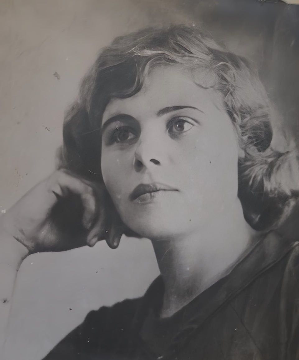 Раиса Елисеевна Толстова. Медсестра партизанского отряда "Красногвардеец". Фото из семейного архива