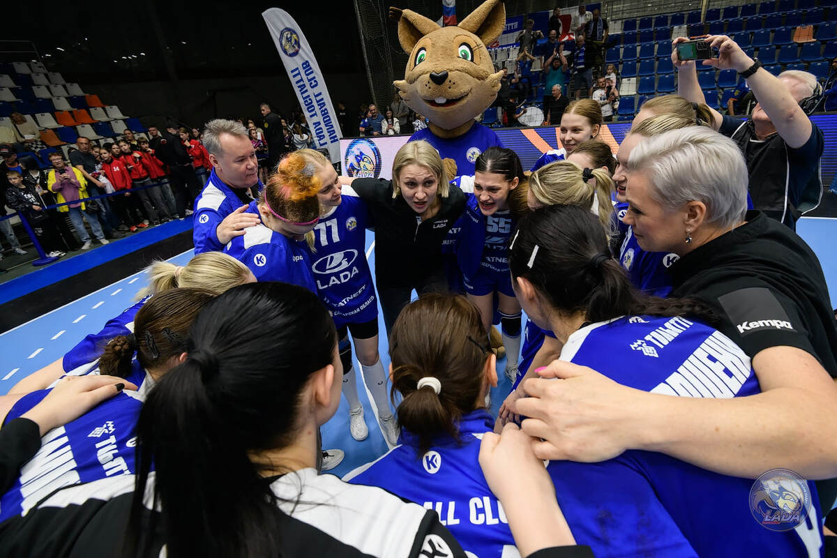    Ирина Близнова с победы начала рулить "Ладой"