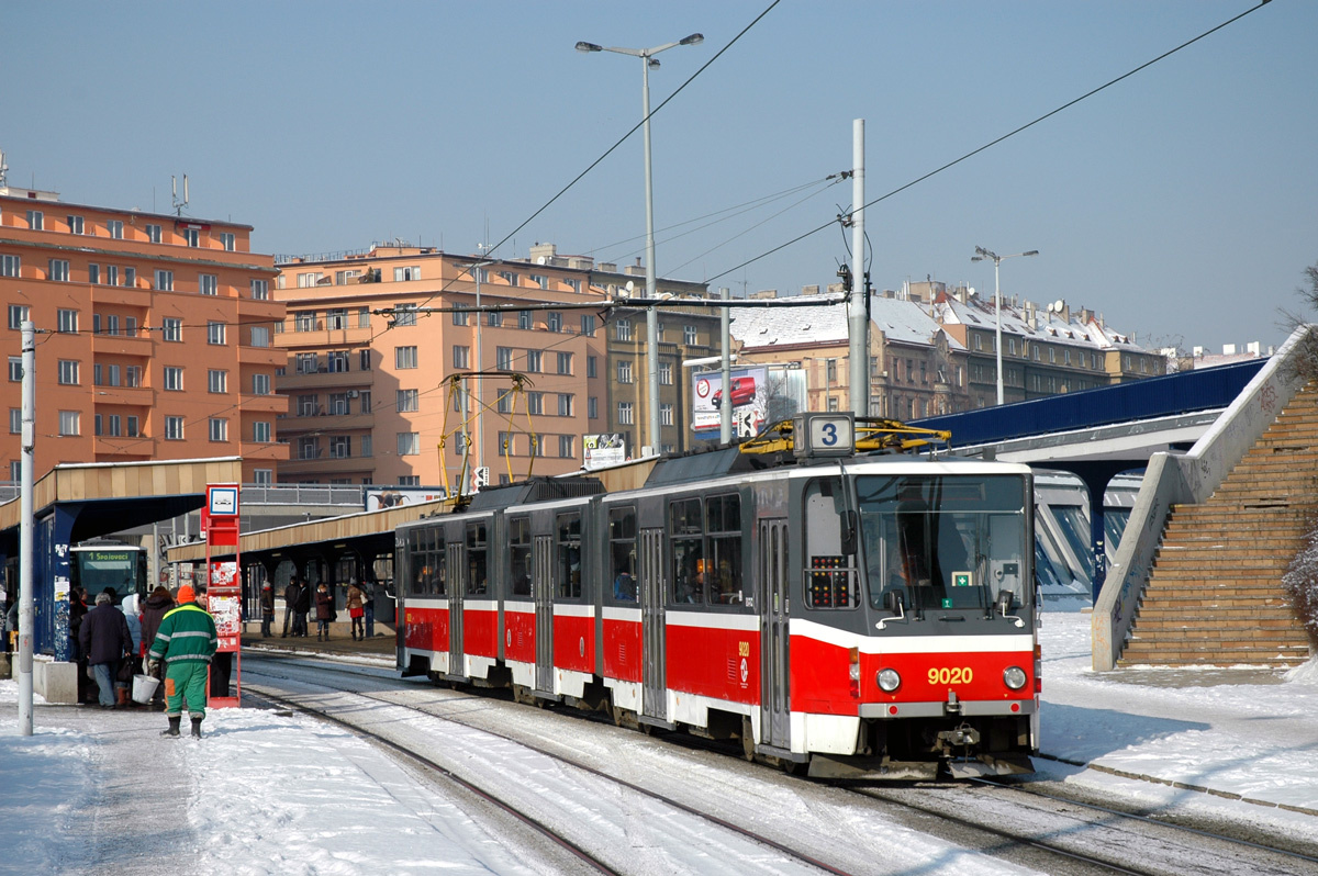 Tatra KT8D5 в Праге. Источник: transphoto.org