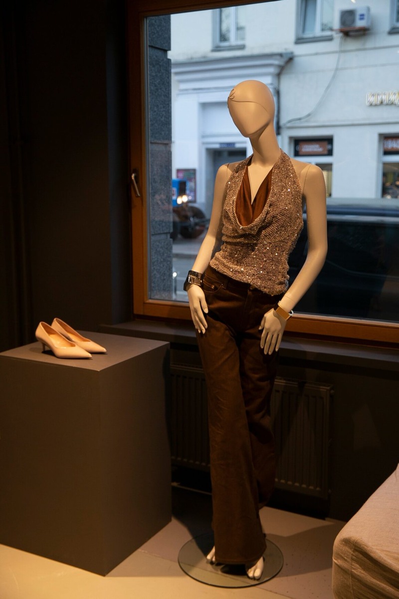 Листайте вправо, чтобы увидеть больше изображений