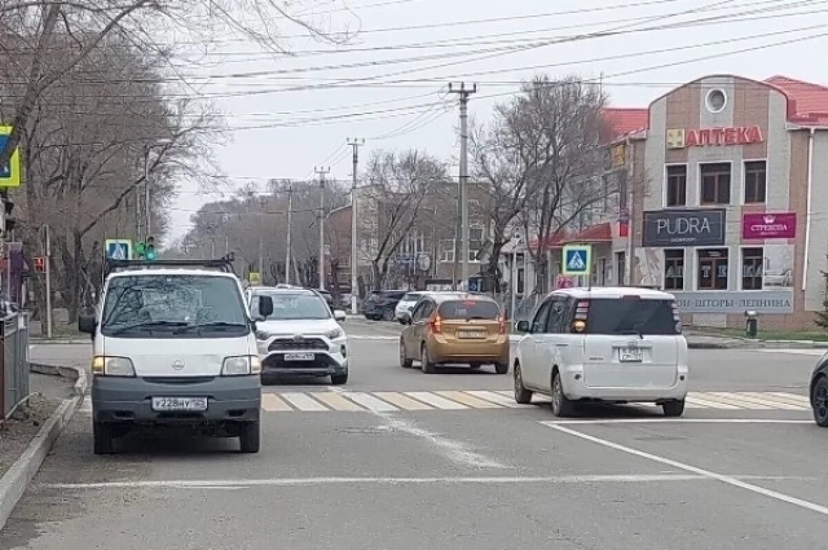    В Уссурийске приводят в порядок дороги