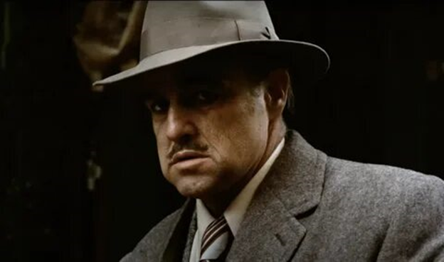 Дон Карлеоне несколько более красив, чем я, и у меня нет такого, как у него, пальто